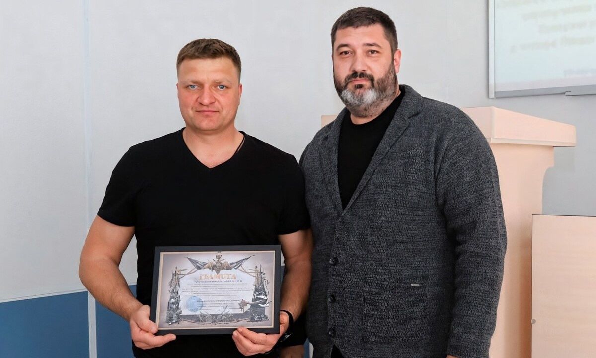 Михаил Храпочкин: «Ребята, которые заключили контракт, – настоящие герои» Михаил Храпочкин: «Ребята, которые заключили контракт, – настоящие герои»