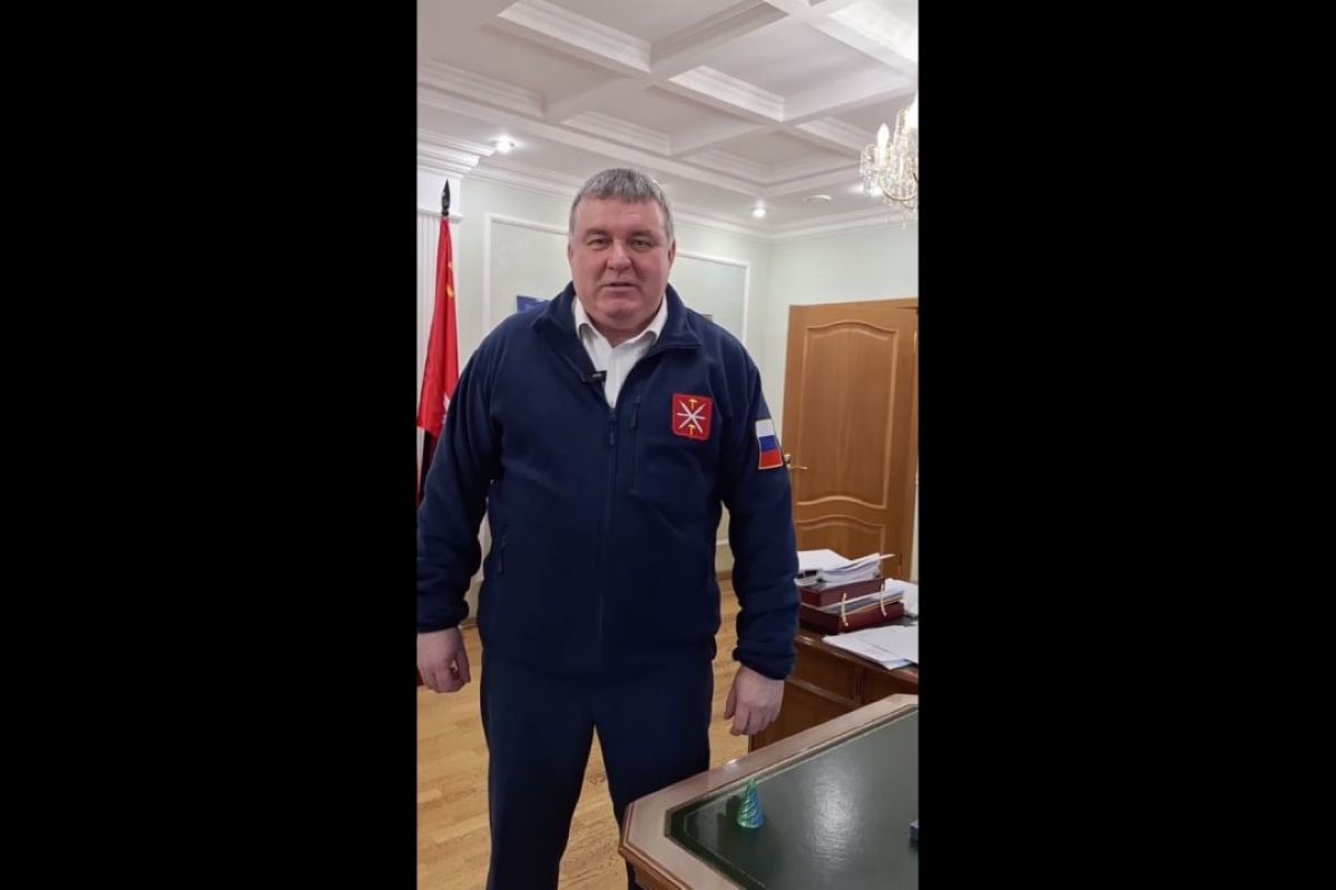 В Туле установят новую новогоднюю елку В Туле установят новую новогоднюю елку