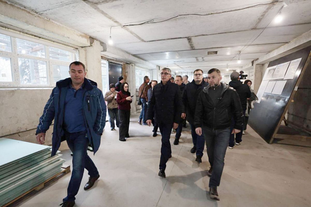 Дмитрий Миляев проинспектировал восстановление Мариуполя тульскими строителями
