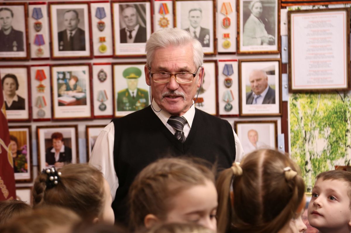 Виктор Захаров: «Дети воочию видят свидетельства подвигов» Виктор Захаров: «Дети воочию видят свидетельства подвигов»