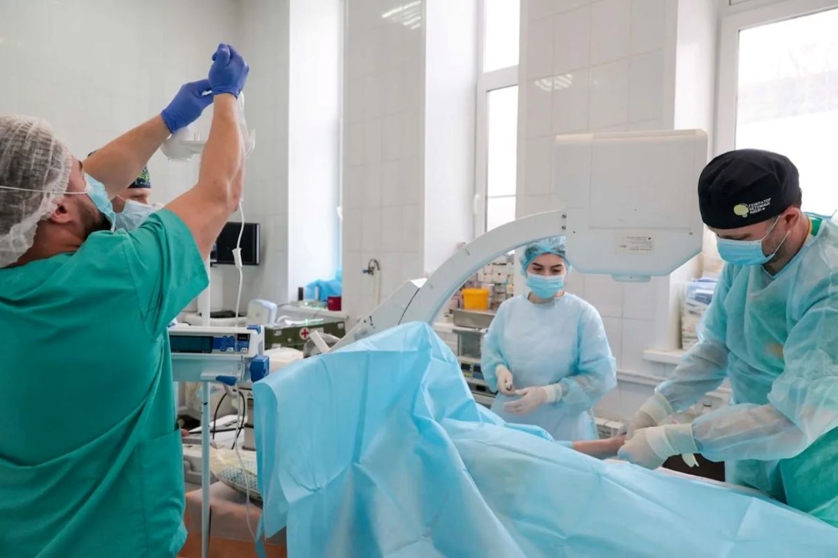 Тульских военных врачей наградили орденом Пирогова