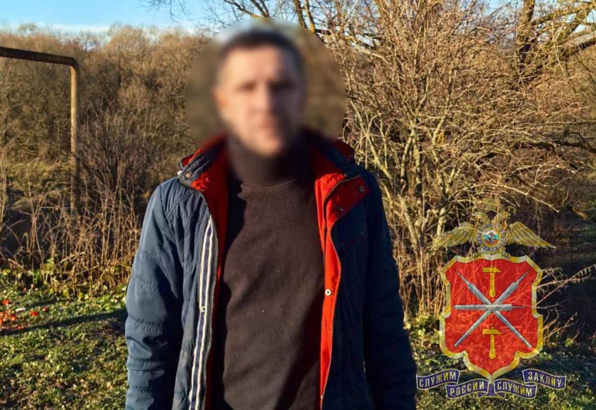 В Кимовском районе мужчина стащил из дачного дома 3 светильника и 2 пластиковых лежака В Кимовском районе мужчина стащил из дачного дома 3 светильника и 2 пластиковых лежака