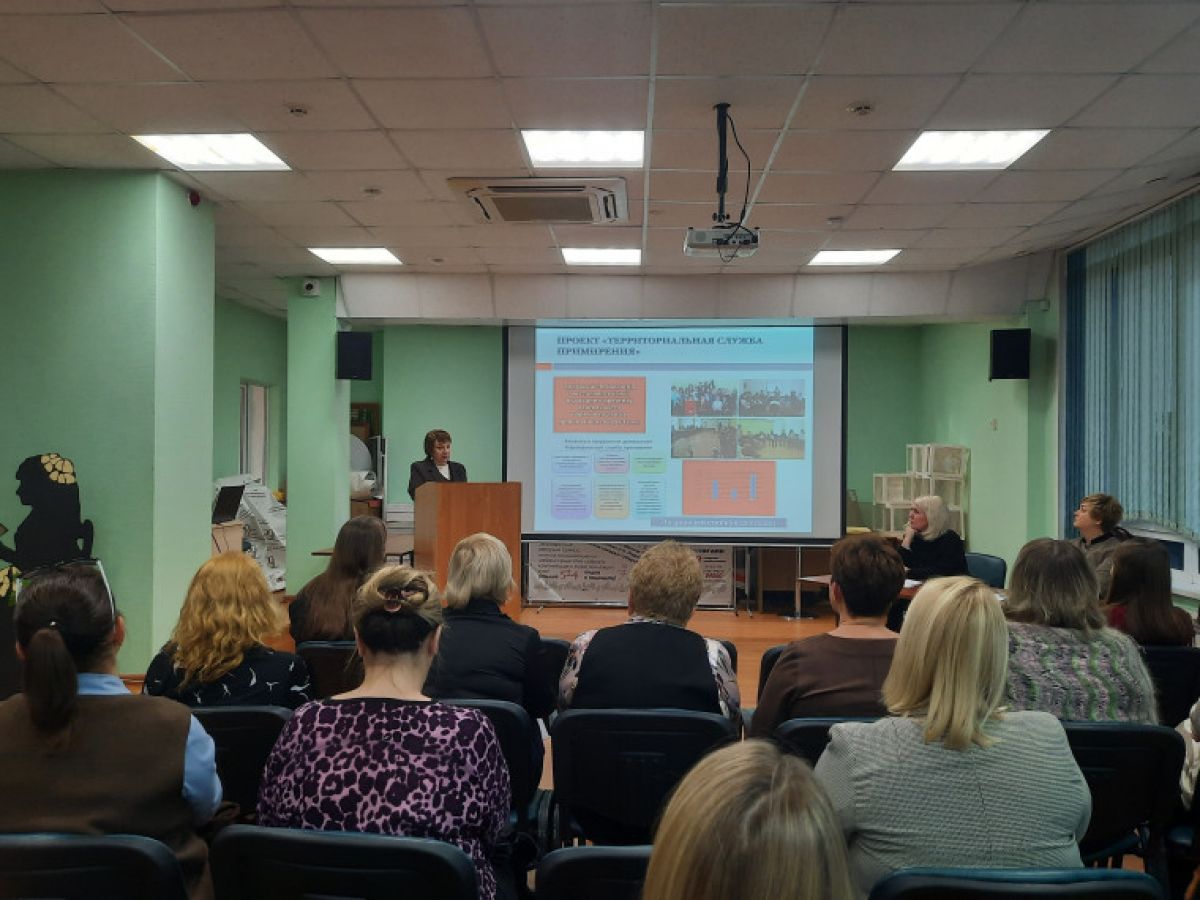 В Туле прошло заседание комиссии по делам несовершеннолетних В Туле прошло заседание комиссии по делам несовершеннолетних