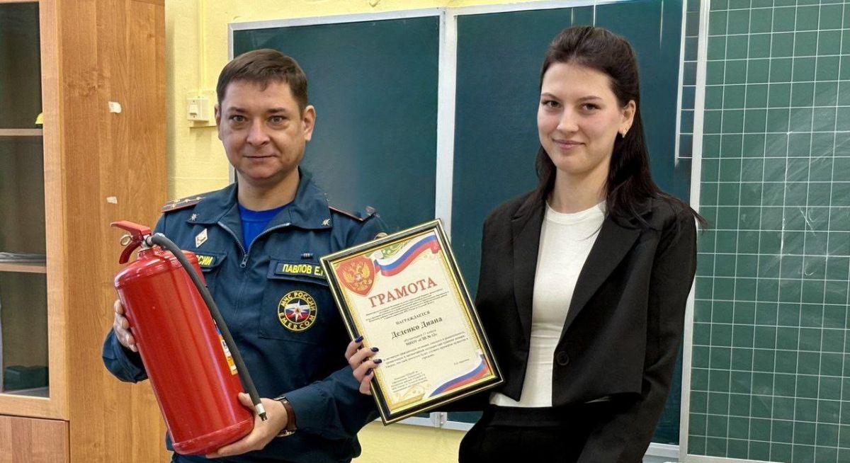 В Ефремове школьница самостоятельно потушила пожар, отреагировав на подозрительное поведение кошки