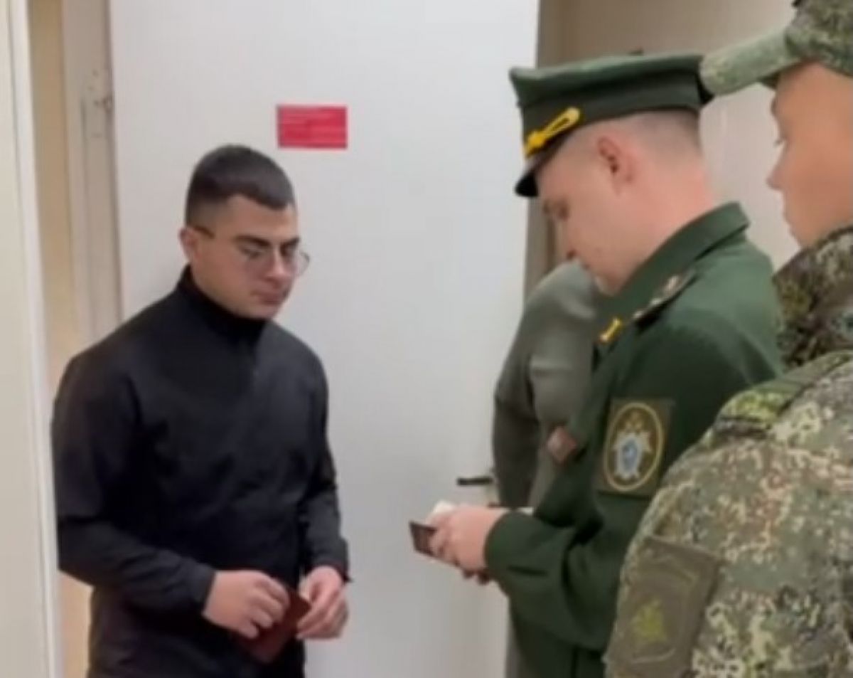 В Тульской области еще 19 новых граждан России получили статус военнообязанного В Тульской области еще 19 новых граждан России получили статус военнообязанного