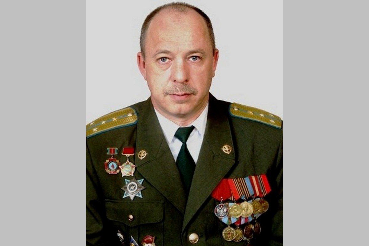 Евгений Иванов: «Для меня слова «долг» и «Отечество» всегда стоят рядом» Евгений Иванов: «Для меня слова «долг» и «Отечество» всегда стоят рядом»