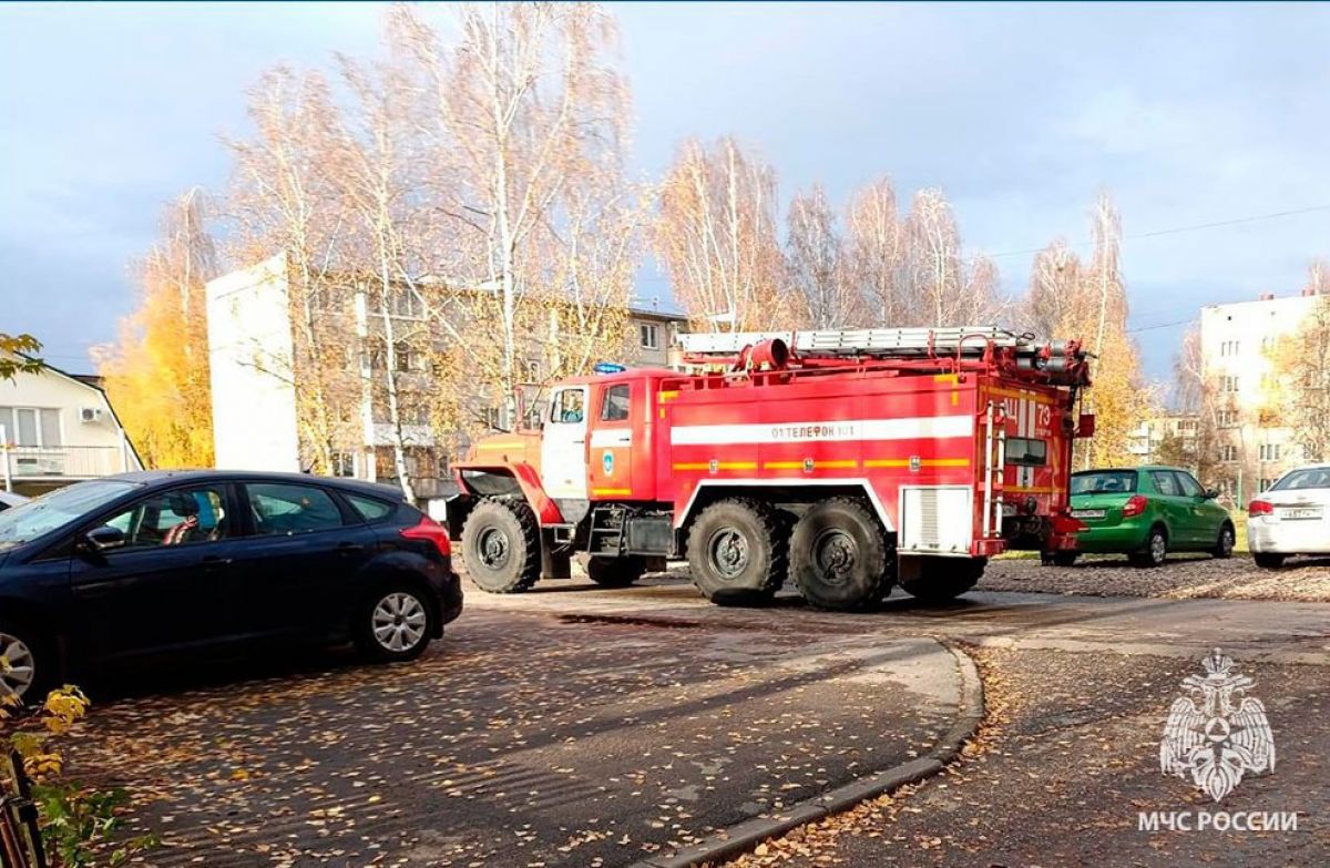 В Тульской области тушили дома и машины