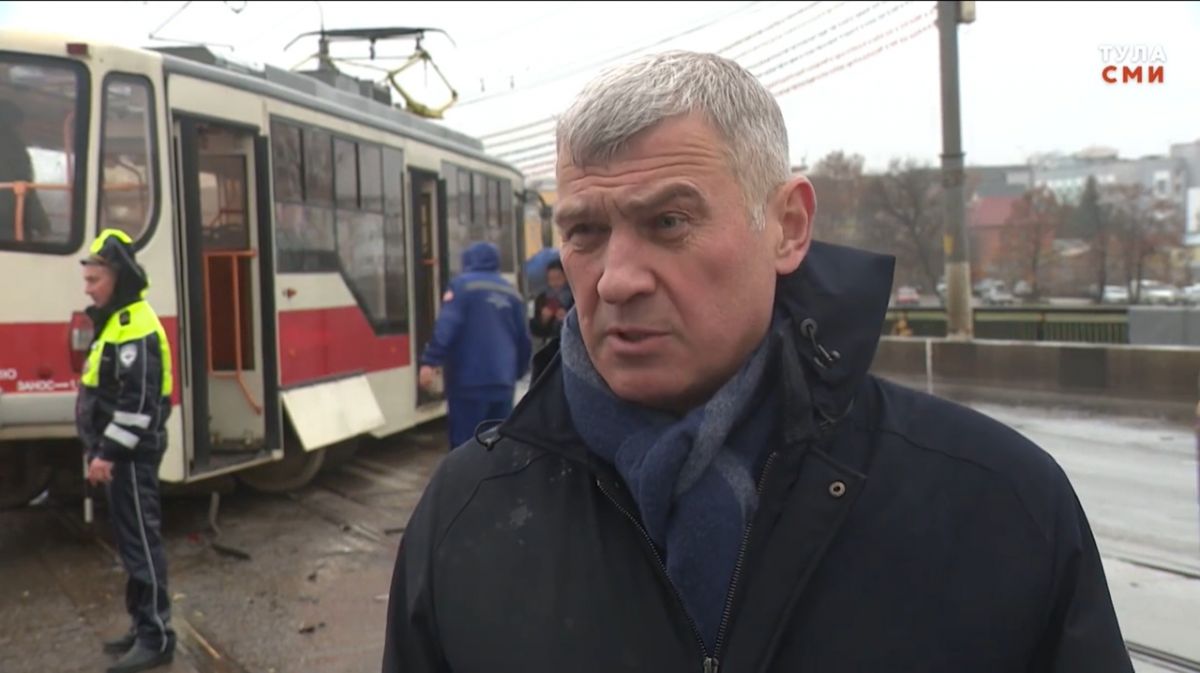 Министр транспорта и дорожного хозяйства Тульской области прокомментировал массовое ДТП на Чулковском мосту Министр транспорта и дорожного хозяйства Тульской области прокомментировал массовое ДТП на Чулковском мосту