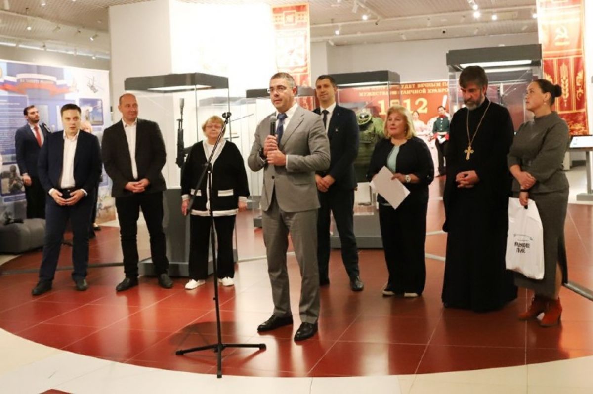 Алексей Эрк: «Подвиги русских воинов повторяют участники специальной военной операции» Алексей Эрк: «Подвиги русских воинов повторяют участники специальной военной операции»