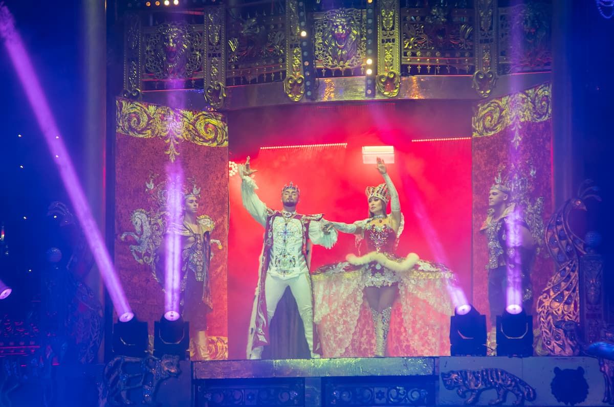 Красота, стиль и изящество: в Туле состоялась премьера «Королевского цирка» Гии Эрадзе Красота, стиль и изящество: в Туле состоялась премьера «Королевского цирка» Гии Эрадзе