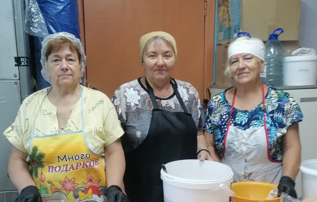 Руководитель КТОС из Алексина: «Приятно получить от бойцов благодарность за наши вкусные обеды» Руководитель КТОС из Алексина: «Приятно получить от бойцов благодарность за наши вкусные обеды»