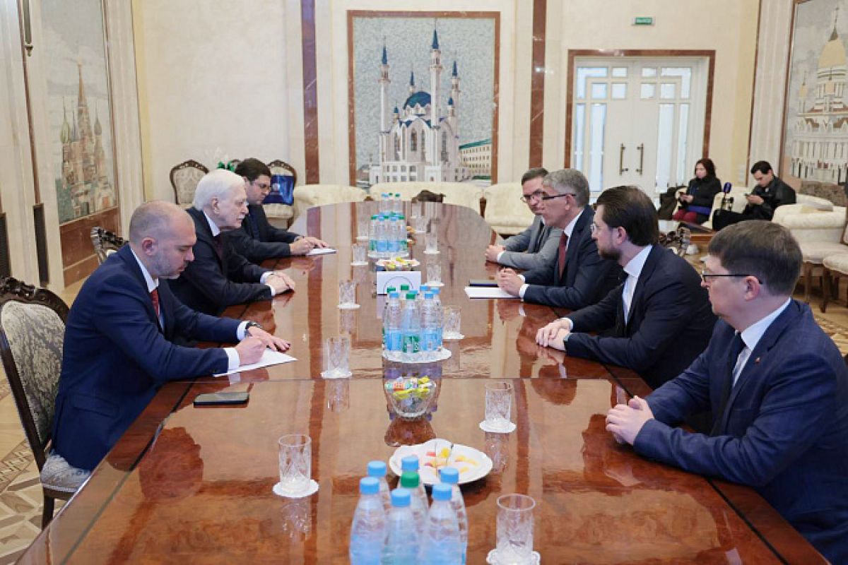 Тульский губернатор встретился с послом РФ в Беларуси Тульский губернатор встретился с послом РФ в Беларуси