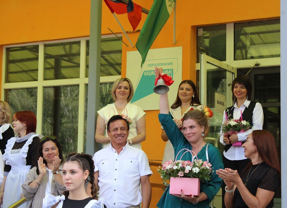 Ольга Шаленко: Наше будущее – это сегодняшние школьники Ольга Шаленко: Наше будущее – это сегодняшние школьники