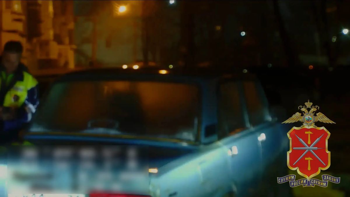 В Новомосковске полицейские вернули угнанный автомобиль законной хозяйке