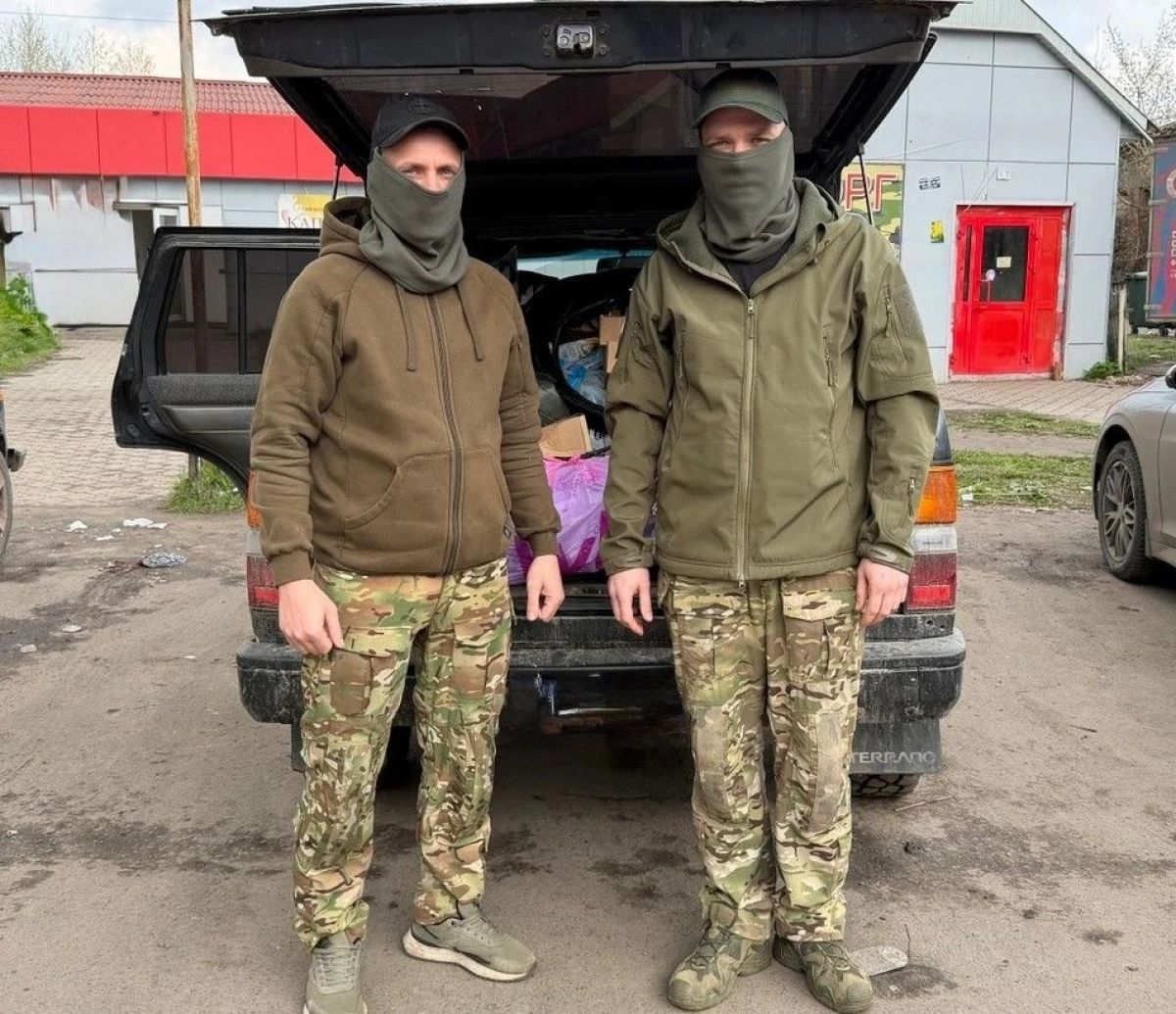 В муниципальных образованиях продолжается сбор гумпомощи для бойцов в зоне СВО