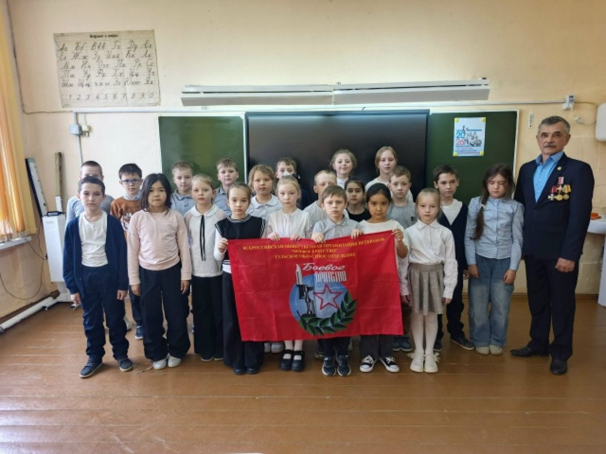 Активисты «Боевого братства» проводят патриотические мероприятия на тему СВО