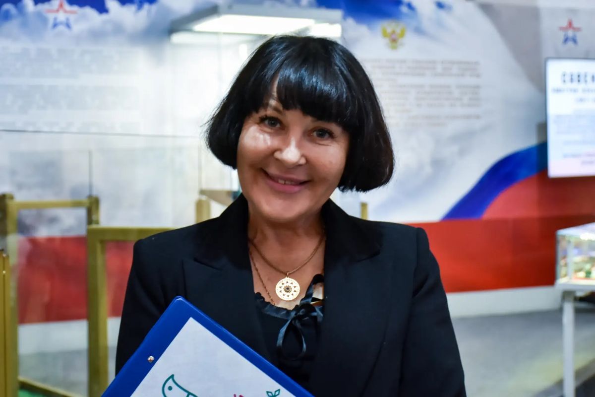 Светлана Комиссарова: «Любовь к Отчизне рождается с бережного отношения к её прошлому» Светлана Комиссарова: «Любовь к Отчизне рождается с бережного отношения к её прошлому»