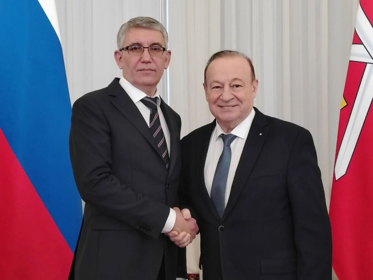 Юрий Цкипури поздравил Дмитрия Миляева с Днем Рождения