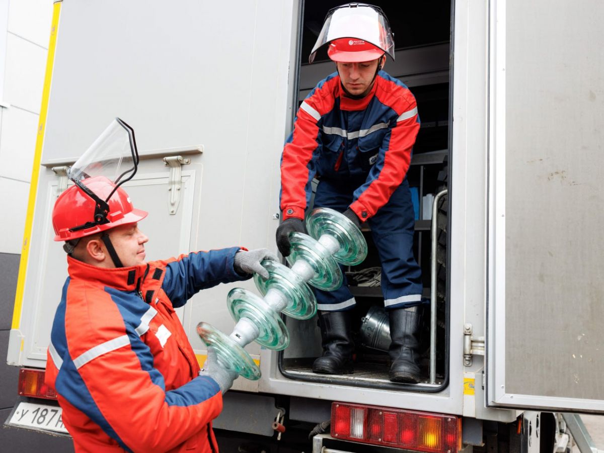 «Россети Центр и Приволжье» заменили более 16 тысяч изоляторов на линиях электропередачи в Тульской области