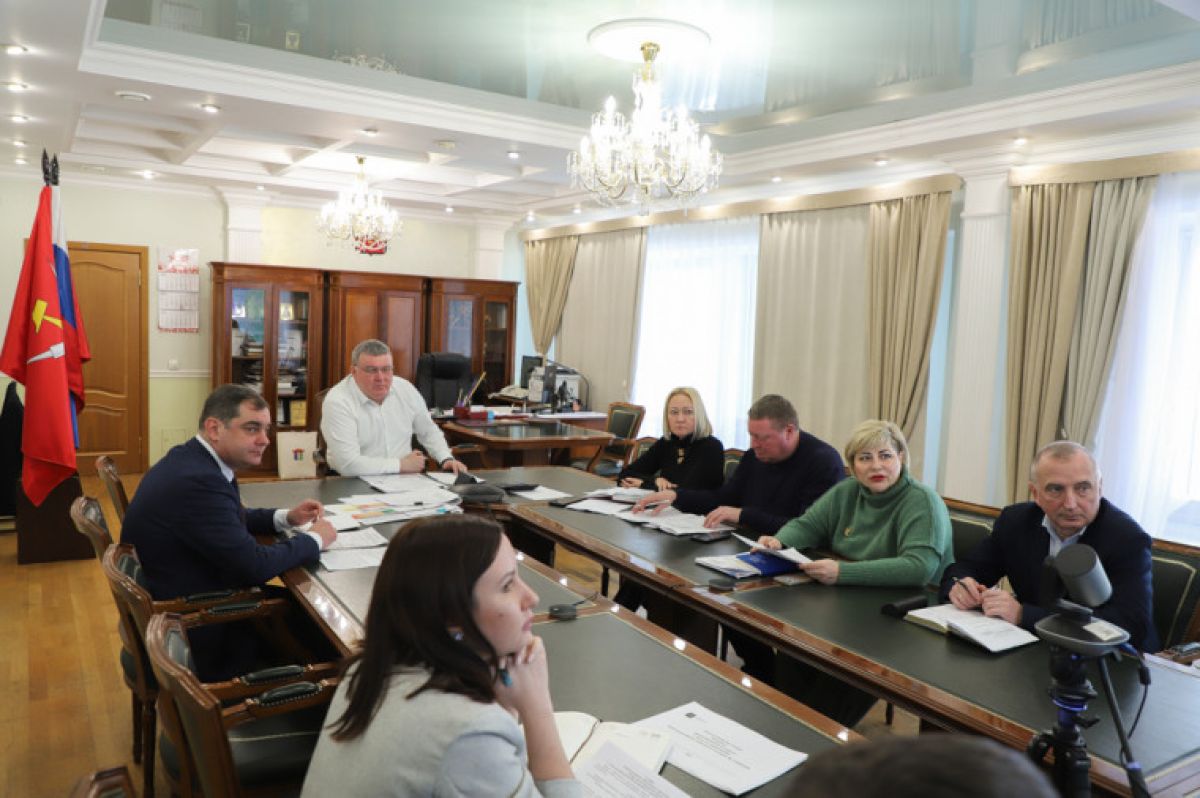 В Туле в этом году обновят сквер «Встреча» В Туле в этом году обновят сквер «Встреча»