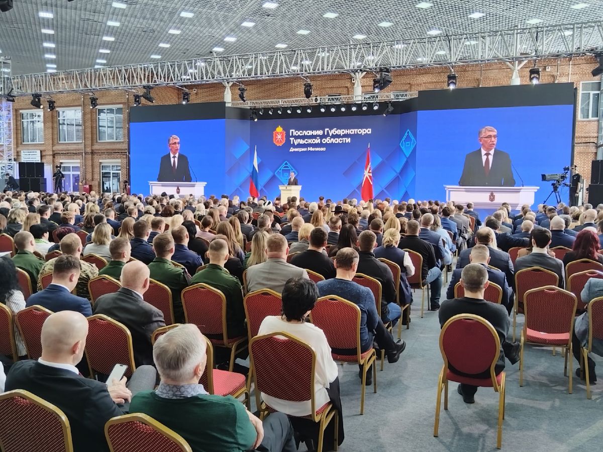 Дмитрий Миляев поручил внедрить для молодых ученых региональную жилищную ипотеку с 2026 года