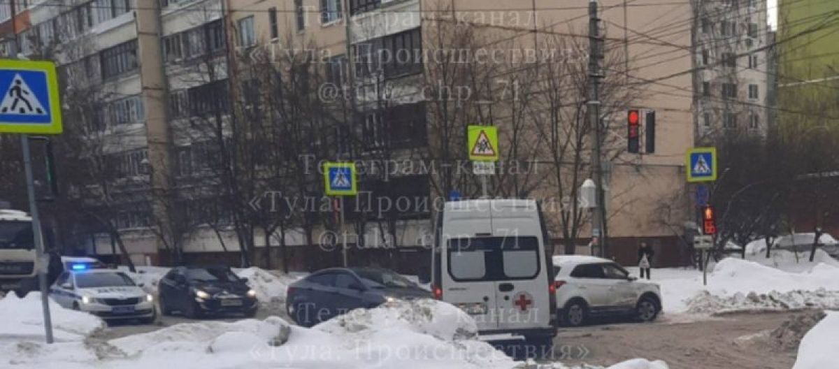 В Туле госпитализировали пассажира кареты скорой помощи