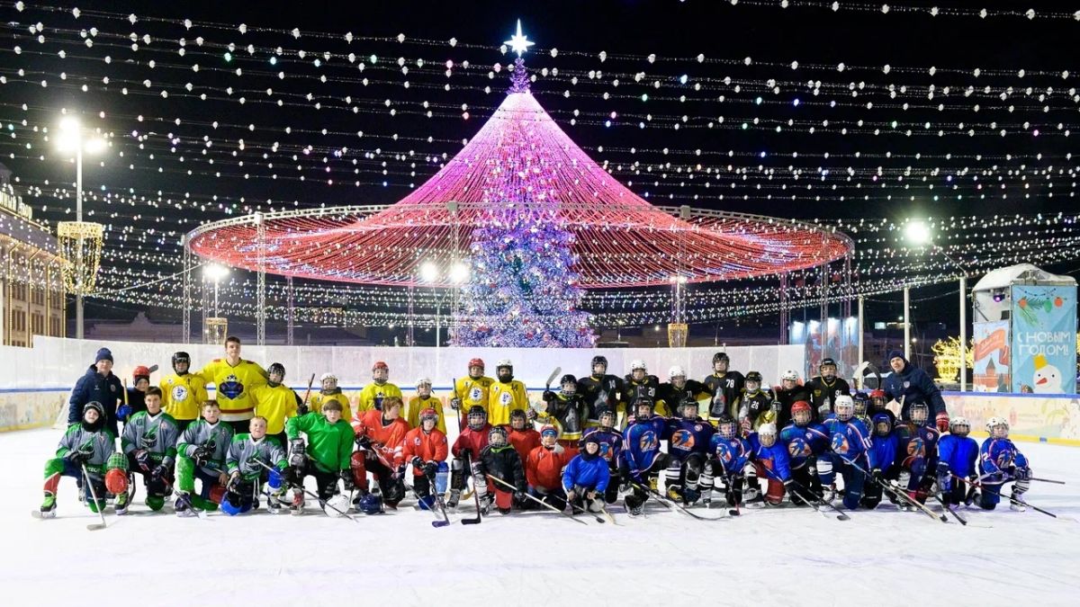 Тренеры «Академии Михайлова» провели мастер-класс для участников дворовых команд