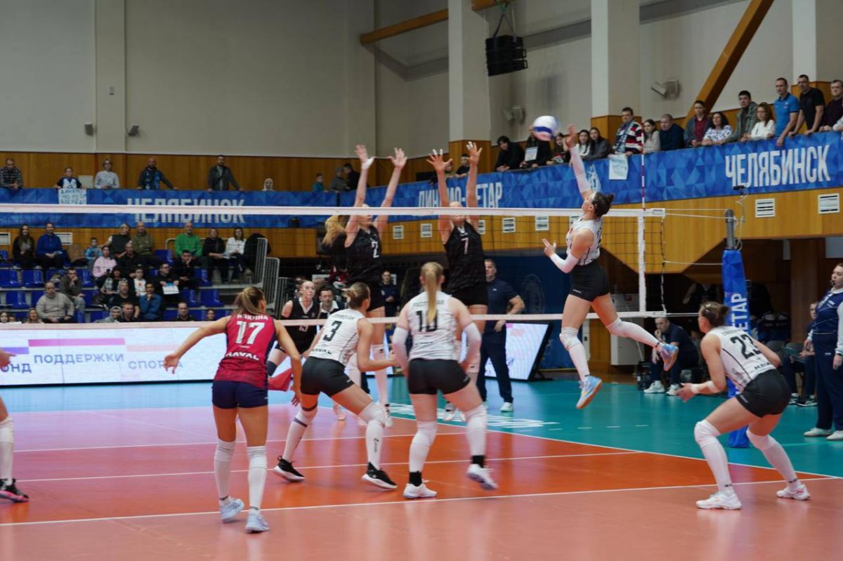 Тульские волейболистки обыграли спортсменок из Челябинска