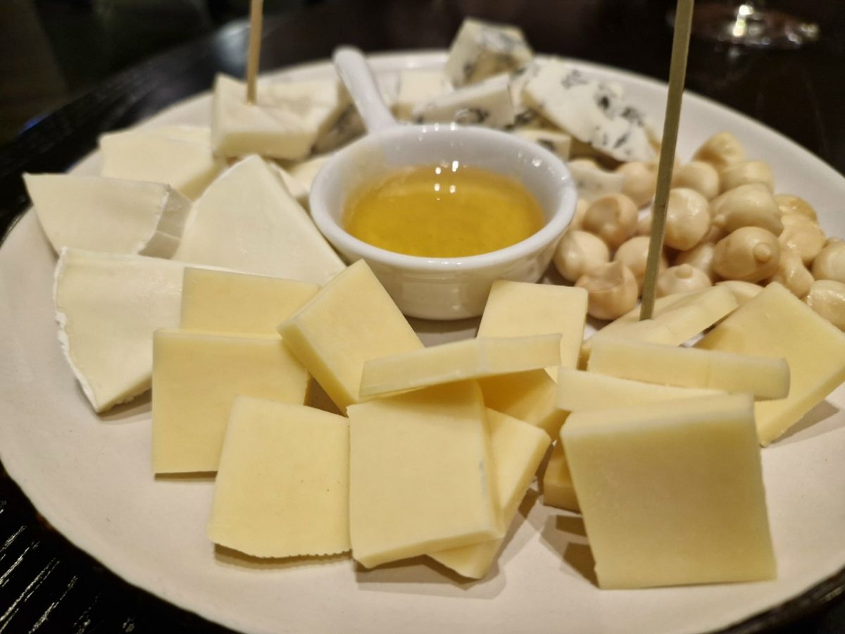 В Тульской области лишили свободы вора колбасы и сыра В Тульской области лишили свободы вора колбасы и сыра