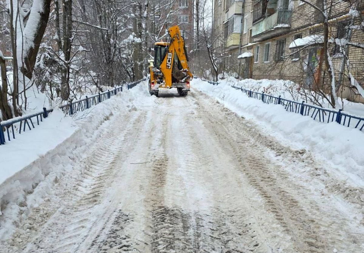 В Туле прокуратура поспособствовала расчистке двора от снега