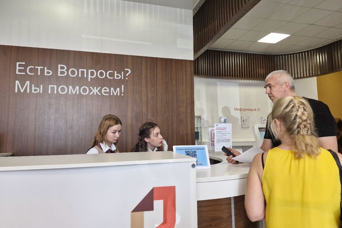Дмитрий Миляев высоко оценил эффективность МФЦ в Тульской области
