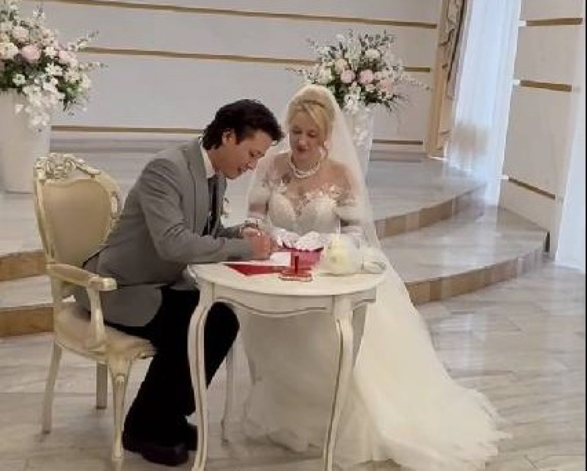 Первая свадьба 2026 года в Тульской области стала интернациональной Первая свадьба 2026 года в Тульской области стала интернациональной