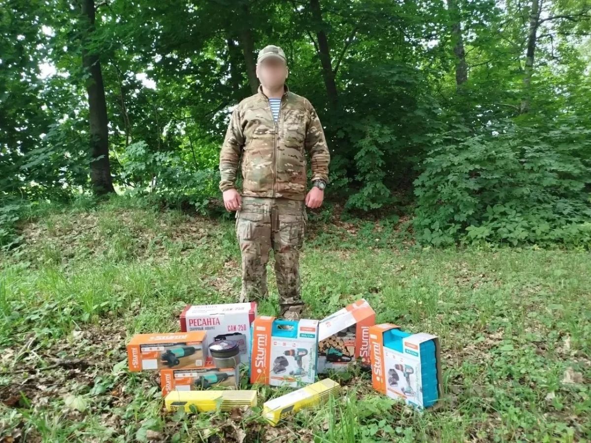 Иван Сычев продолжает оказывать помощь участникам СВО