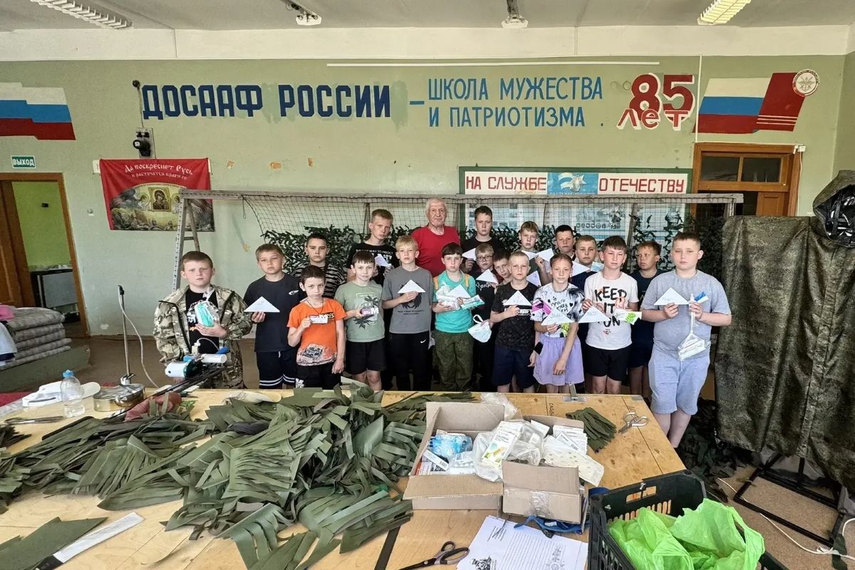 Юные жители региона участвуют в акциях поддержки воинов СВО