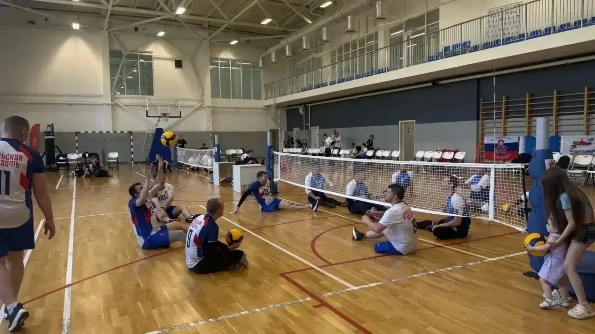 Тульские ветераны СВО стали победителями межрегионального турнира по волейболу сидя Тульские ветераны СВО стали победителями межрегионального турнира по волейболу сидя