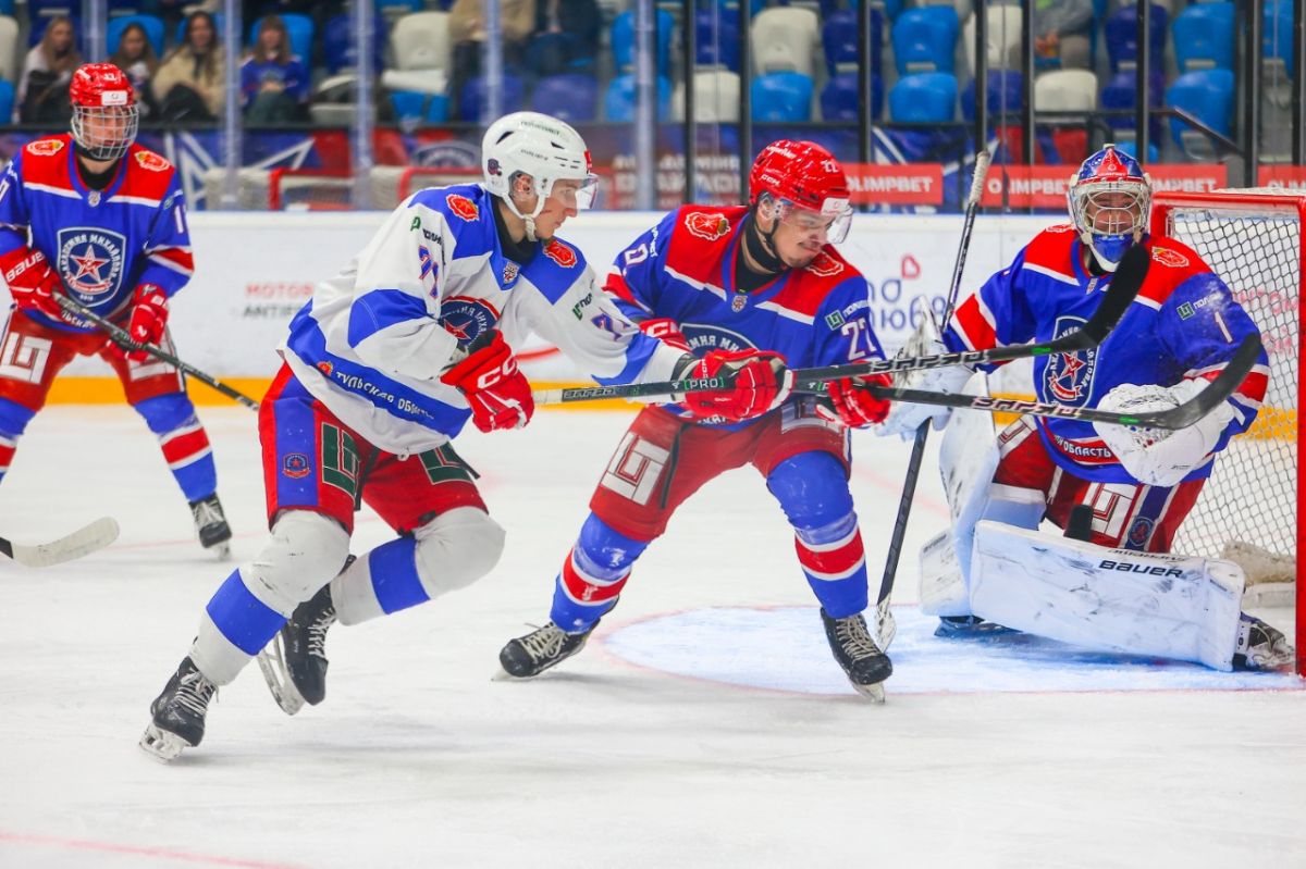 В Туле разборка двух «Академий Михайлова» завершилась победой «старших» В Туле разборка двух «Академий Михайлова» завершилась победой «старших»