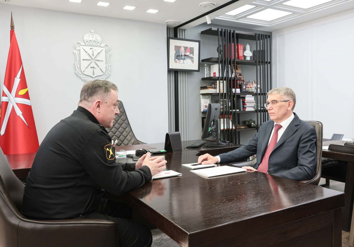 Дмитрий Миляев обсудил важность патриотического воспитания молодежи с вице-адмиралом Владимиром Цимлянским