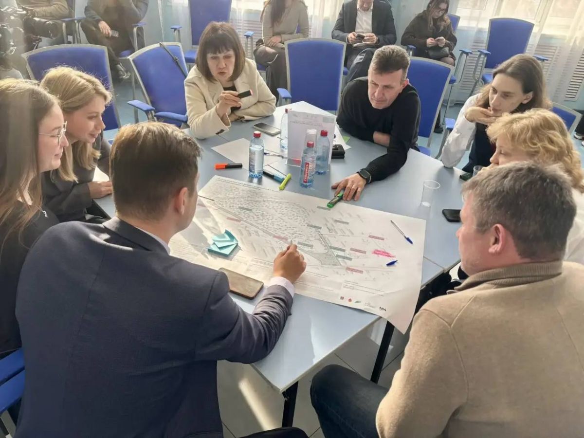 Жители Новомосковска предложили идеи по благоустройству Детского парка Жители Новомосковска предложили идеи по благоустройству Детского парка