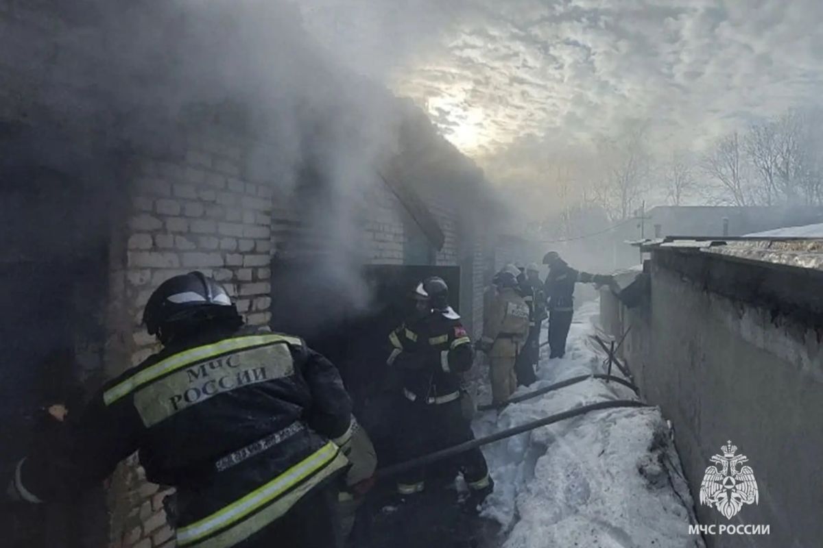В Тульской области спасатели потушили один пожар и шесть раз выезжали на ДТП