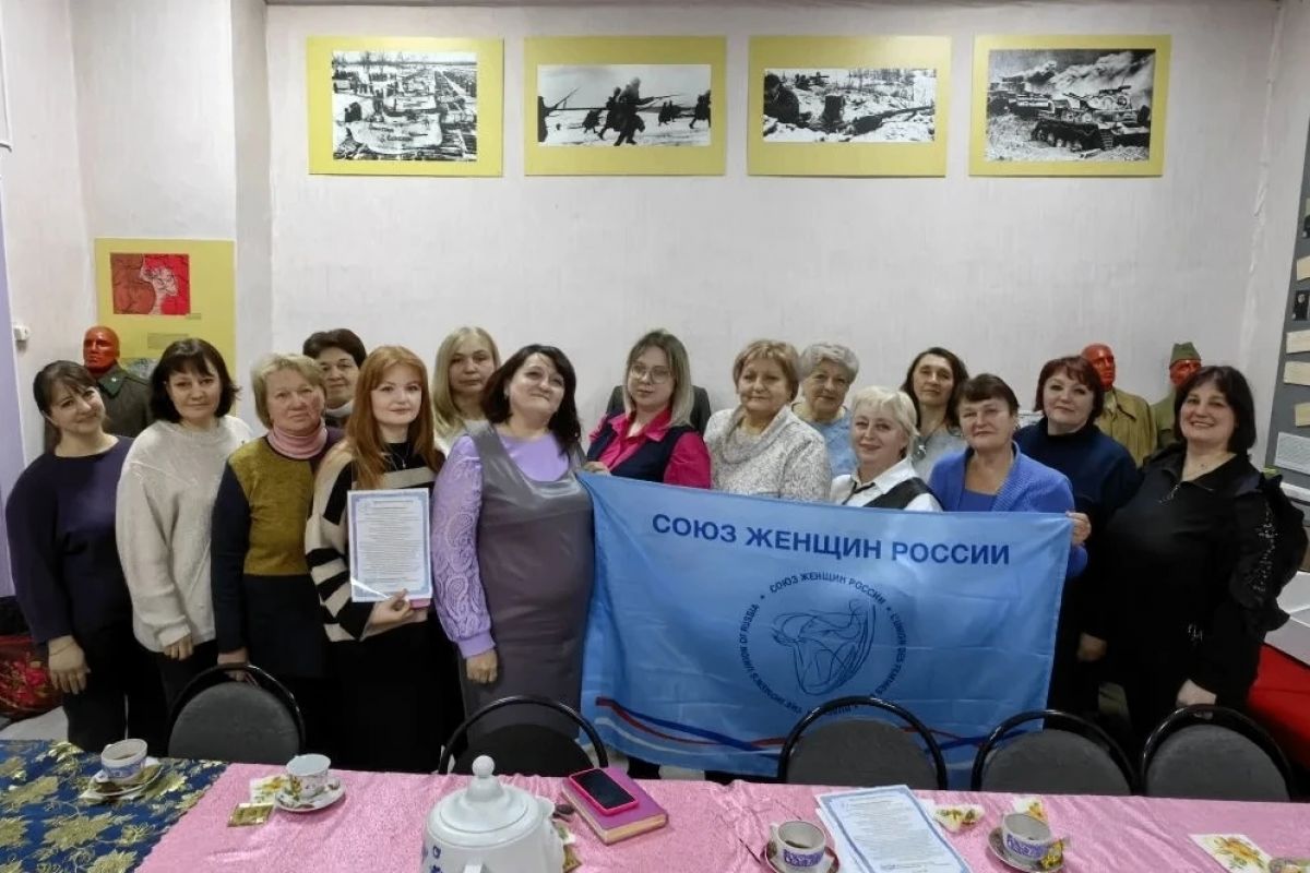 Активистка Ирина Виноградова: «Женщины играют огромную роль в сборе гуманитарной помощи» Активистка Ирина Виноградова: «Женщины играют огромную роль в сборе гуманитарной помощи»