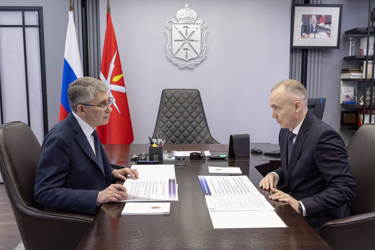 Дмитрий Миляев обсудил с Владимиром Усовым правопорядок и информационную безопасность в Тульской области