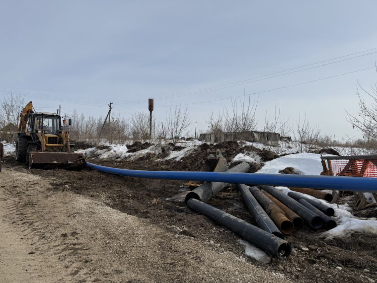 В трех населенных пунктах Большой Тулы прокладывают трубы
