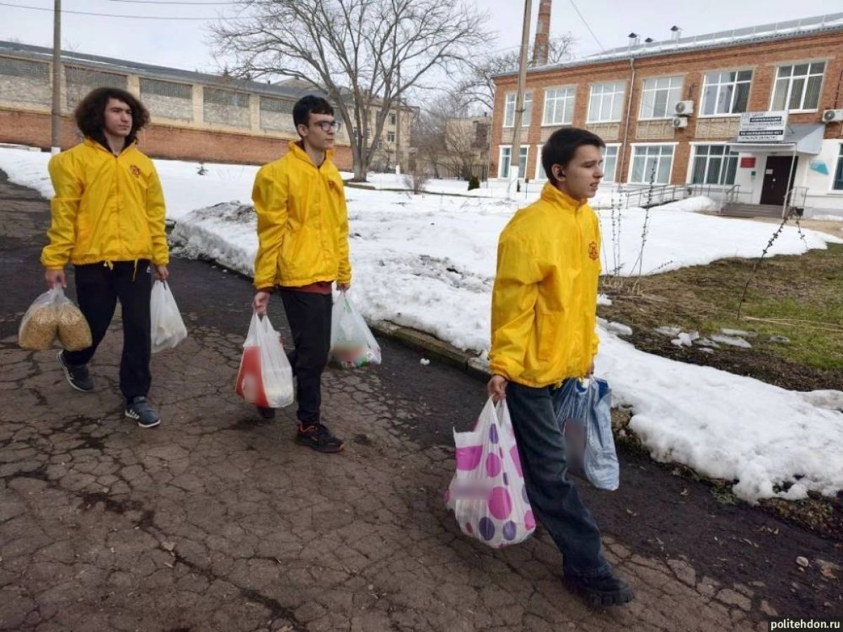 Донской политехнический колледж в очередной раз поддержал военнослужащих Донской политехнический колледж в очередной раз поддержал военнослужащих