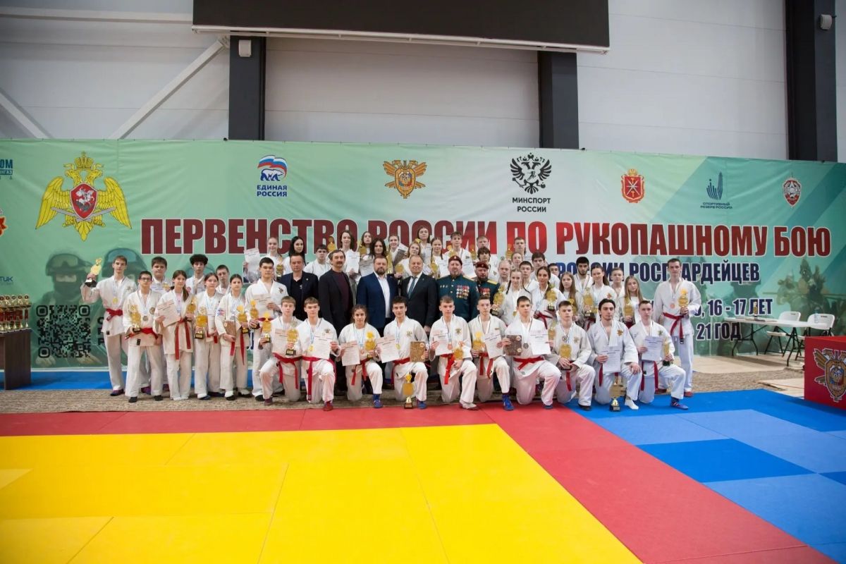 Воспитанники тульской спортшколы «Металлург» вошли в число победителей первенства России по рукопашному бою Воспитанники тульской спортшколы «Металлург» вошли в число победителей первенства России по рукопашному бою