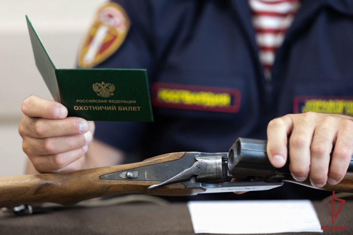 Туляки добровольно расстались со своим арсеналом, освободившись от административной ответственности Туляки добровольно расстались со своим арсеналом, освободившись от административной ответственности