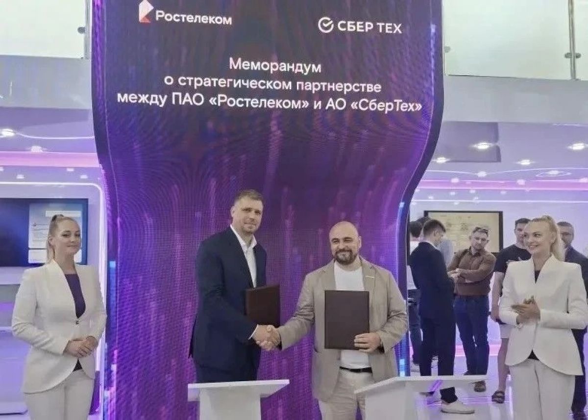 «Ростелеком» и «СберТех» заменят зарубежные СУБД на российскую платформу