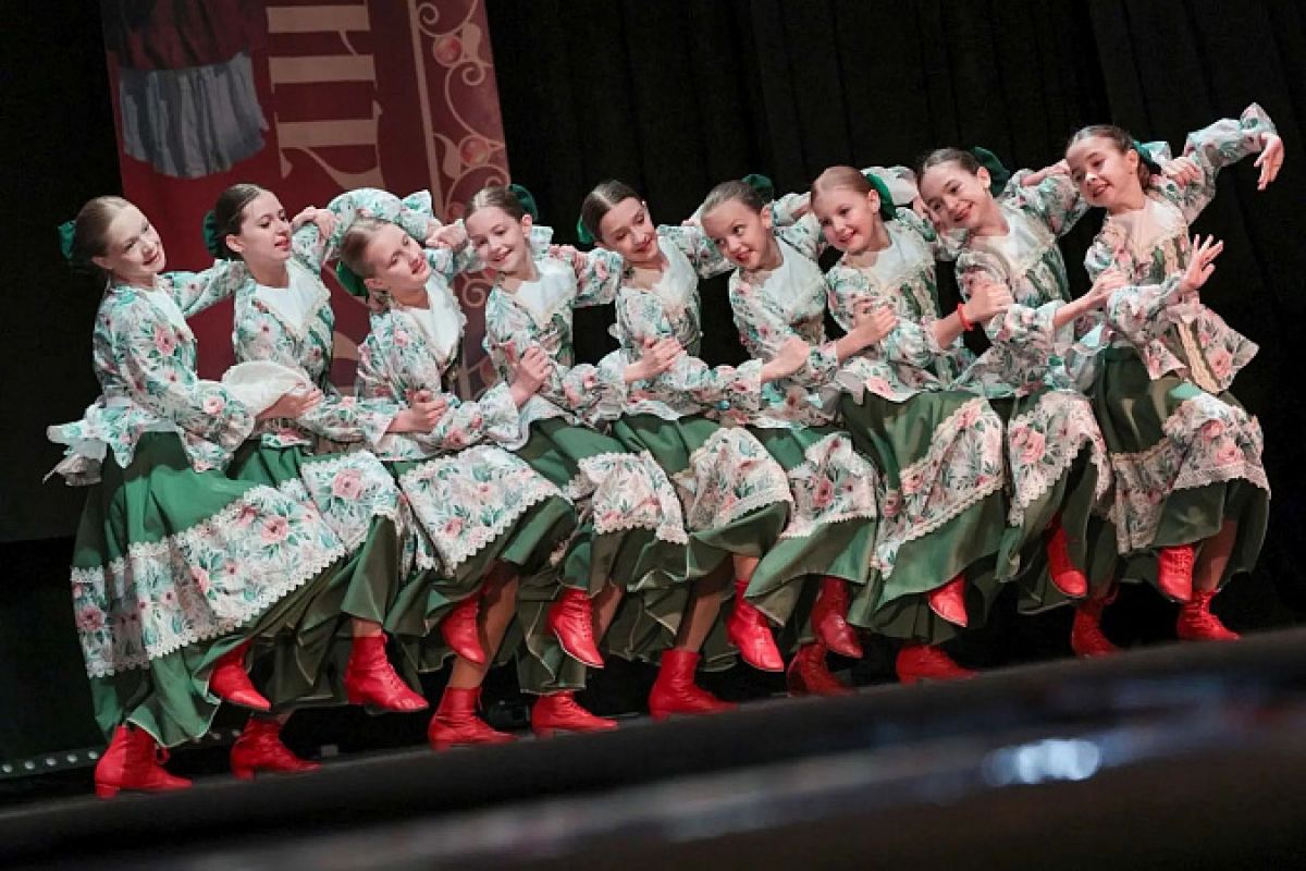 Туляков познакомили с культурными особенностями Севера, Урала и Кавказа