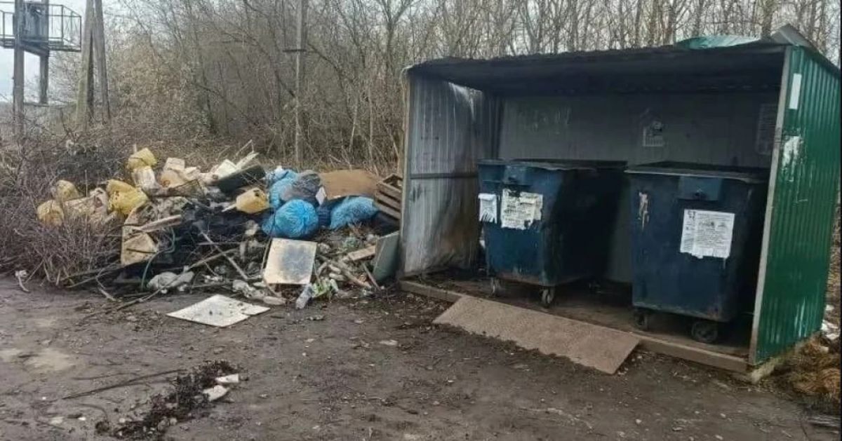 В Воловском районе Тульской области прокуратура потребовала ликвидировать несанкционированную свалку