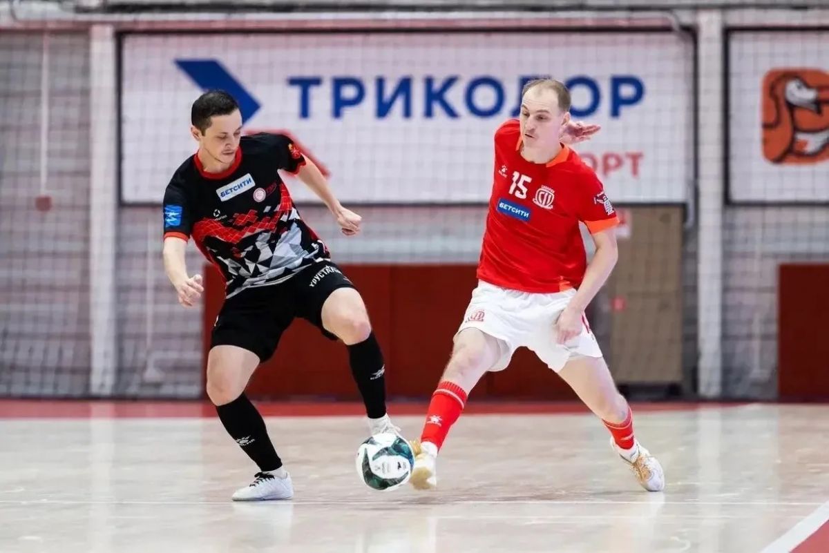 Тульский «ТЗМС» взял реванш над «Сибиряком» в выездной игре