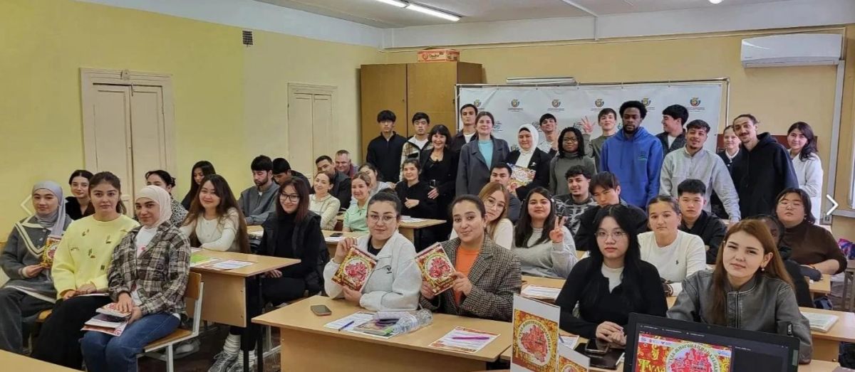 Иностранные студенты открывают Тульский край через пазл-путешествие Иностранные студенты открывают Тульский край через пазл-путешествие